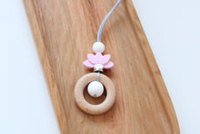 Load image into Gallery viewer, Personalised Engraved Floral Teething Necklace