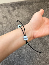 Load image into Gallery viewer, Glow in dark Bracelet - White Flower