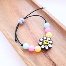 Load image into Gallery viewer, Glow in dark Bracelet - White Flower