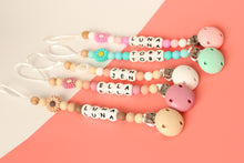 Load image into Gallery viewer, Personalised Daisy Flower Dummy clip