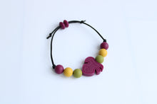 Load image into Gallery viewer, Leaf Adjustable Bracelet