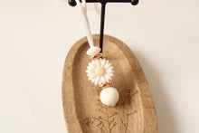 Load image into Gallery viewer, White Daisy Nursing Necklace