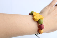 Load image into Gallery viewer, Leaf Adjustable Bracelet