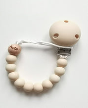 Load image into Gallery viewer, Beige Dummy clip