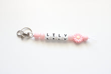Load image into Gallery viewer, Personalised Flower Key ring