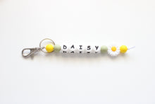 Load image into Gallery viewer, Personalised Flower Key ring