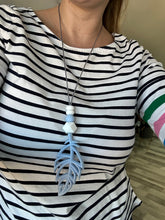 Load image into Gallery viewer, Teething Necklace - Pale Blue Leaf
