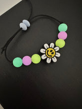 Load image into Gallery viewer, Glow in dark Bracelet - White Flower
