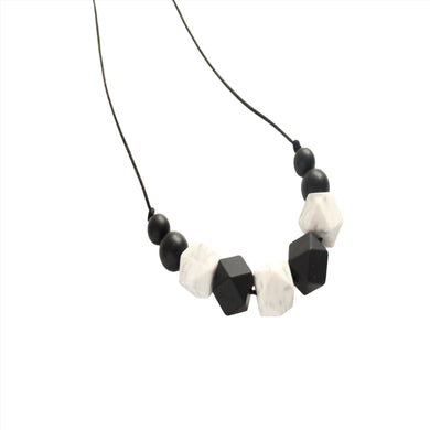 Teething necklace Marble and black