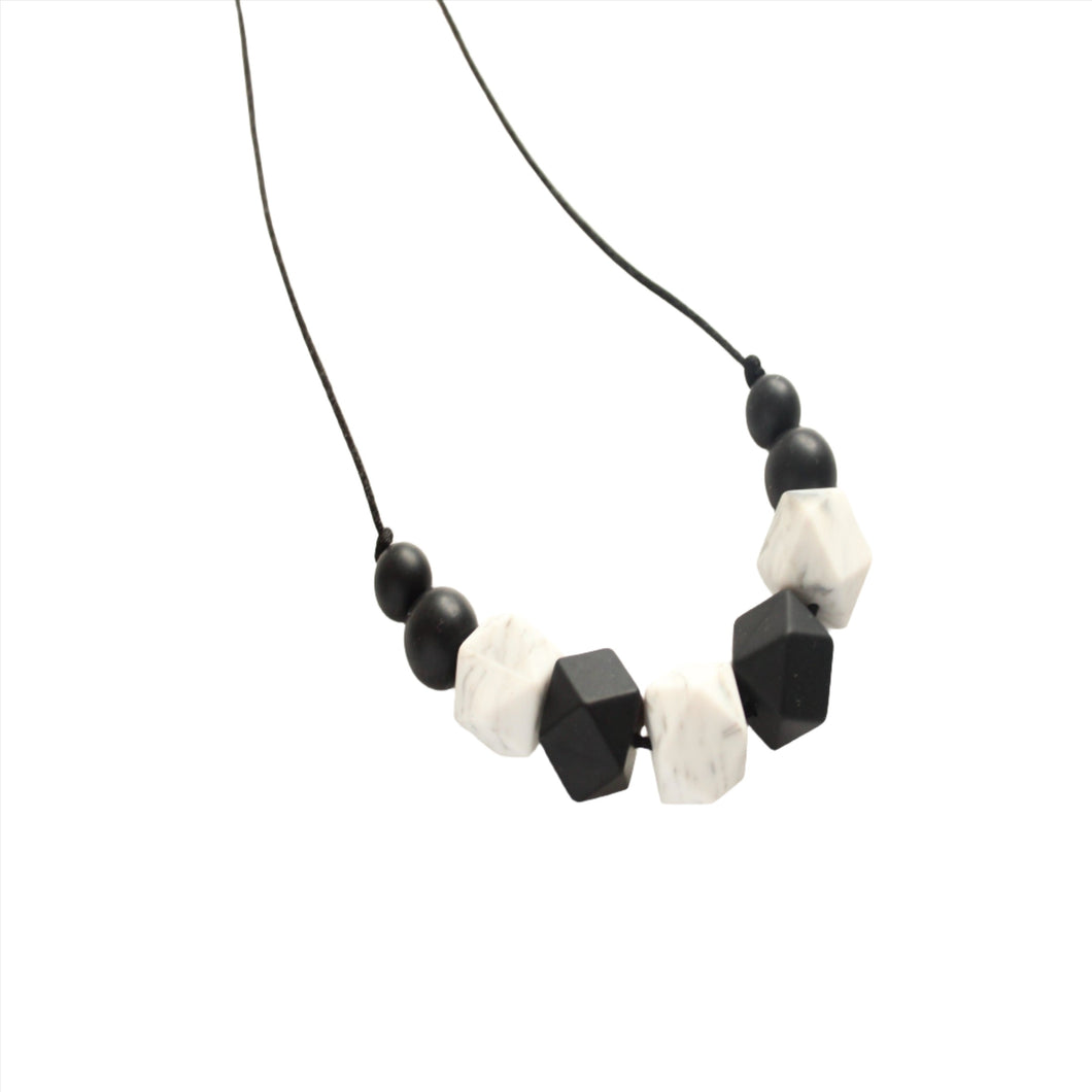 Teething necklace Marble and black