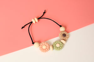 Daisy Adjustable Bracelet - Beige, Peach & Sage
