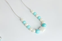 Load image into Gallery viewer, Christmas Snowflake Necklace
