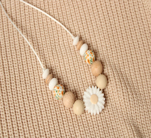 Daisy Nursing necklace