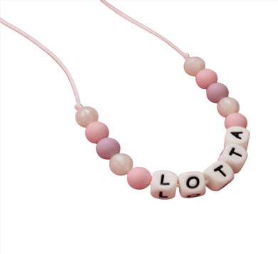 Kids necklace with name