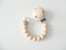 Load image into Gallery viewer, Personalised Engraved Name Silicone Dummy clip
