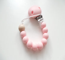 Load image into Gallery viewer, Baby Pink Dummy clip
