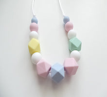 Load image into Gallery viewer, Pastel Rainbow Necklace
