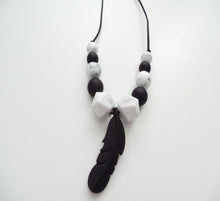 Load image into Gallery viewer, Black &amp; Marble Feather Necklace
