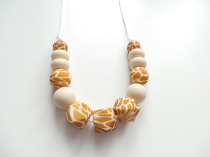 Teething Necklace - Giraffe print