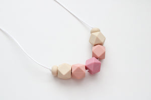 Teething necklace - Beige & Dusky pink