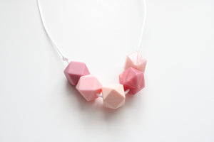 Teething necklace - Pink Shades