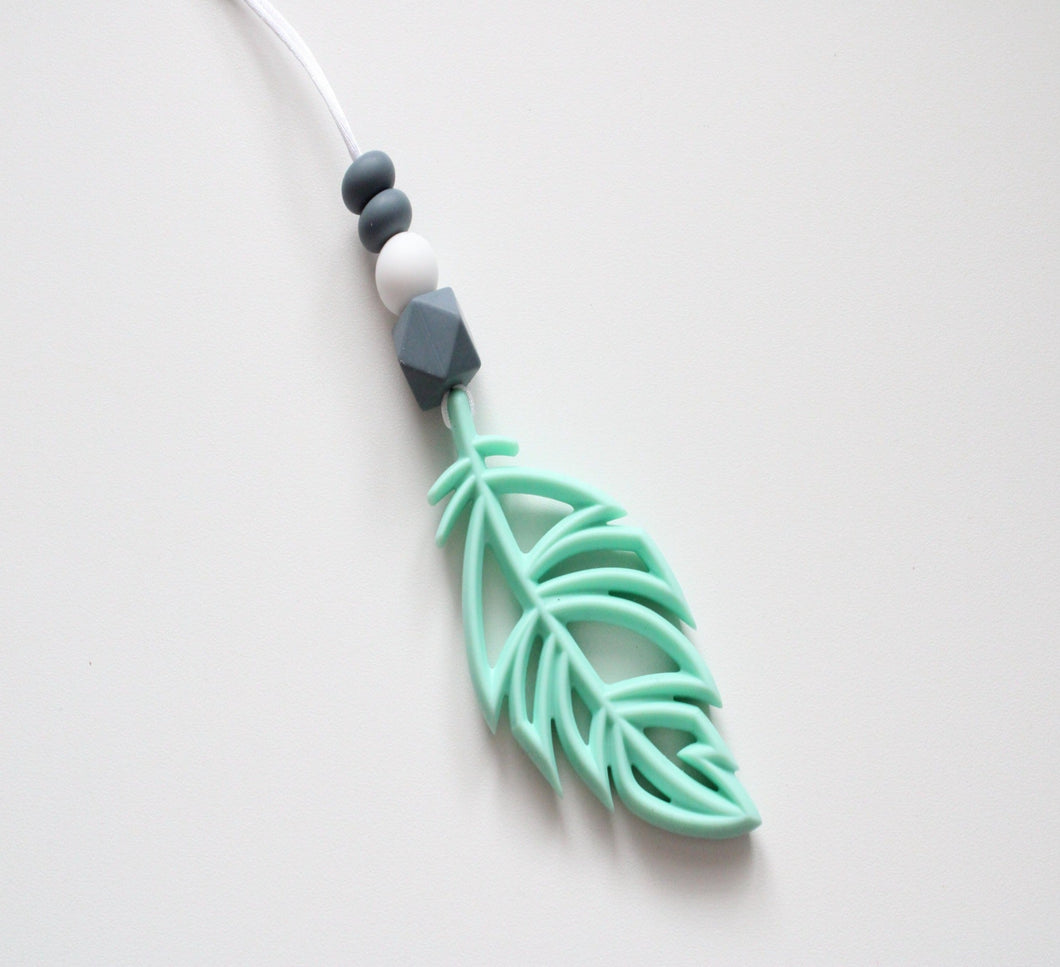 Teething Necklace - Mint Leaf