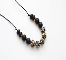 Load image into Gallery viewer, Leopard print necklace
