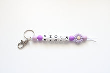 Load image into Gallery viewer, Personalised Flower Key ring

