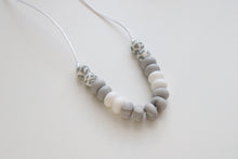 Load image into Gallery viewer, Teething Necklace - Light Grey Leopard
