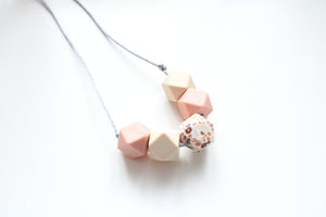 Teething necklace -  Dusky Pink